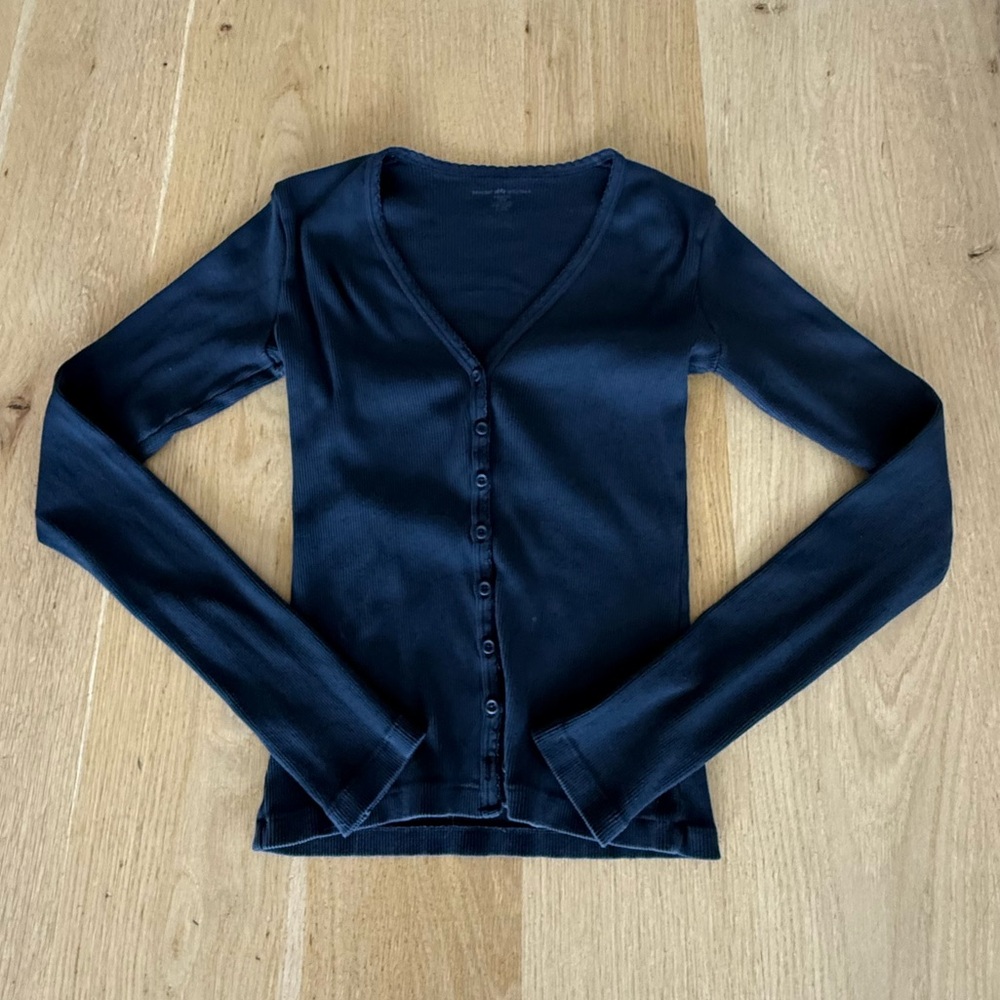 Brandy Melville Paige Ruffle Long Sleeve Top - Navy NWOT